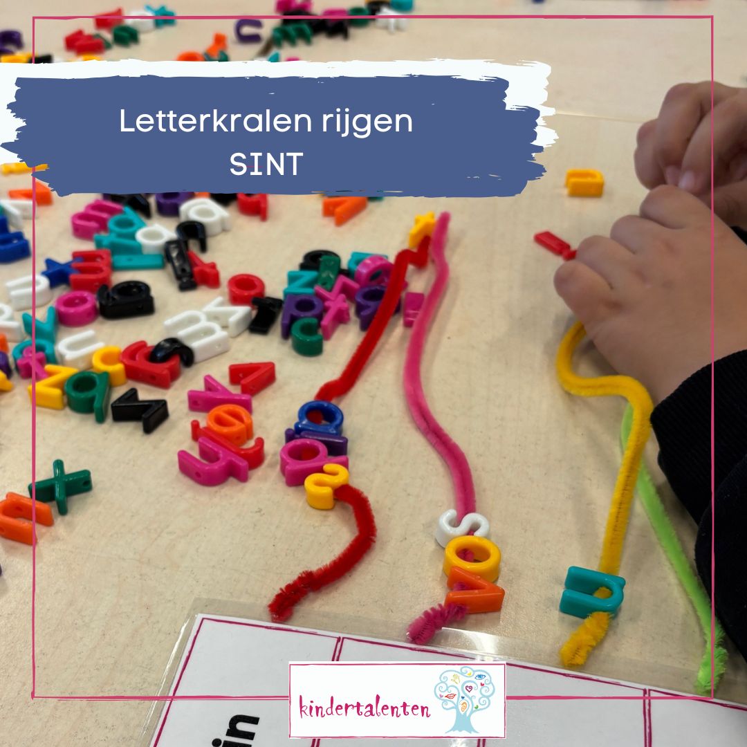 Letterkralen rijgen – sintset. Oefen motoriek en letterherkenning